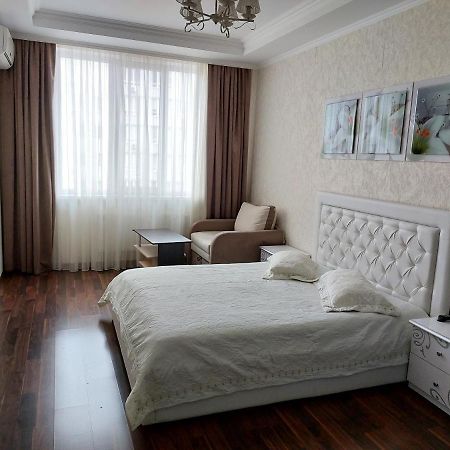 Apartmán Альтаир1 Oděsa Exteriér fotografie